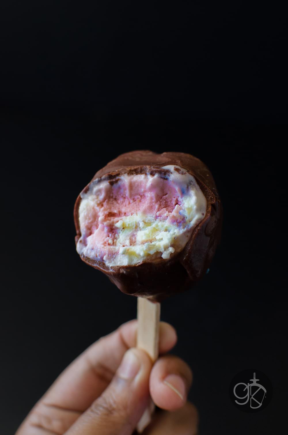 Froyo and Ice Cream Pops with Chocolate Dipping Station