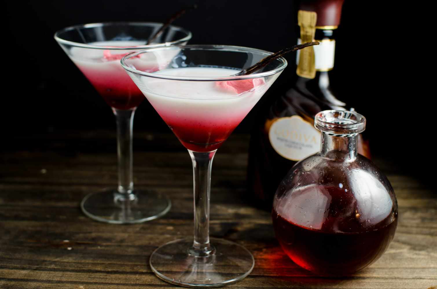 Vanilla Rose and White Chocolate Cocktail via The Flavor Bender