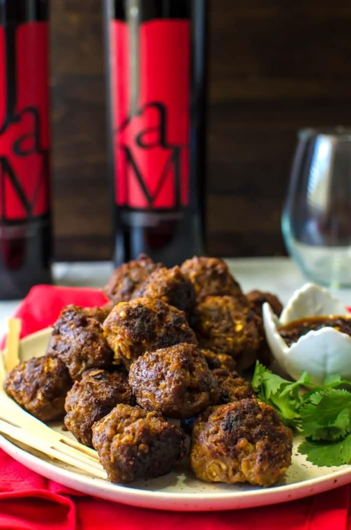 Easy Indonesian Beef Meatballs with classic sweet, spicy and umami Nasi Goreng flavors, served with a sweet and spicy dipping sauce. #TheFlavorBender