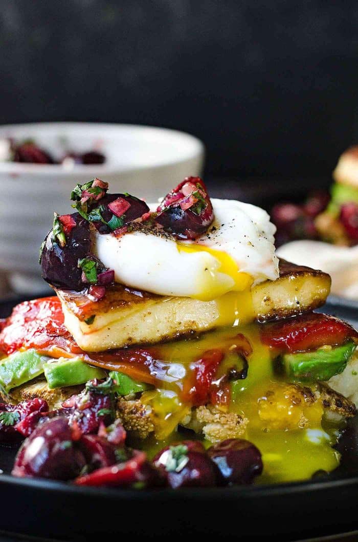 Roasted Cauliflower, Avocado and Fried Halloumi Breakfast with Cherry Salsa -  A gluten free breakfast or brunch meal with tons of delicious flavors! A delicious salty and soft slice of fried Halloumi served with creamy avocados, delicious cauliflower and red pepper and a fresh and herby cilantro mint cherry salsa!