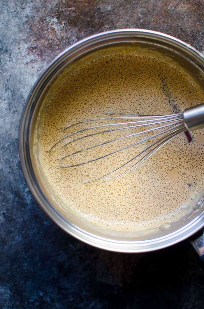 Once the Dulce de leche cinnamon creamer simmers, remove from the heat and let the creamer cool down to room temperature while it infused with the cinnamon sticks