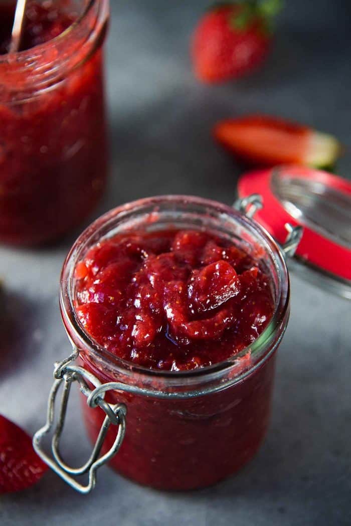 Homemade Strawberry Jam with reduced sugar and NO store-bought pectin! Made with overripe strawberries, apples and sugar, this Jam is the perfect breakfast spread