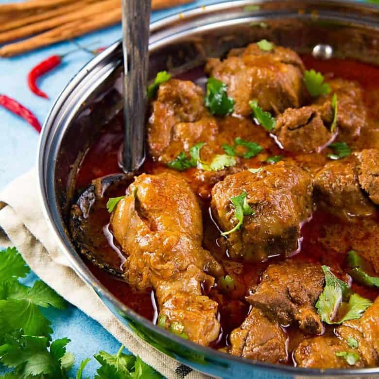 Learn how to make Authentic Sri Lankan Chicken Curry with these tips and variations for the best ever chicken curry with or without coconut milk! Spicy, flavorful and fragrant!