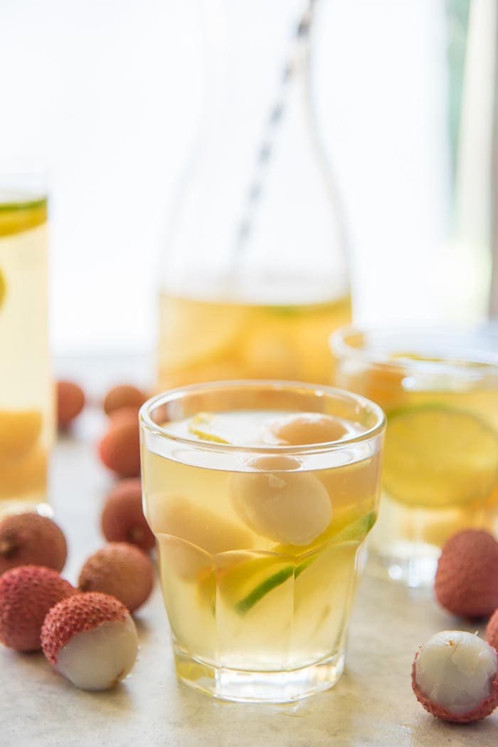 Ginger Lychee Sangria Blanca - An ice-cold, boozy Pinot grigio sangria drink with an explosion of flavors, perfect for hot summer days and evenings! 