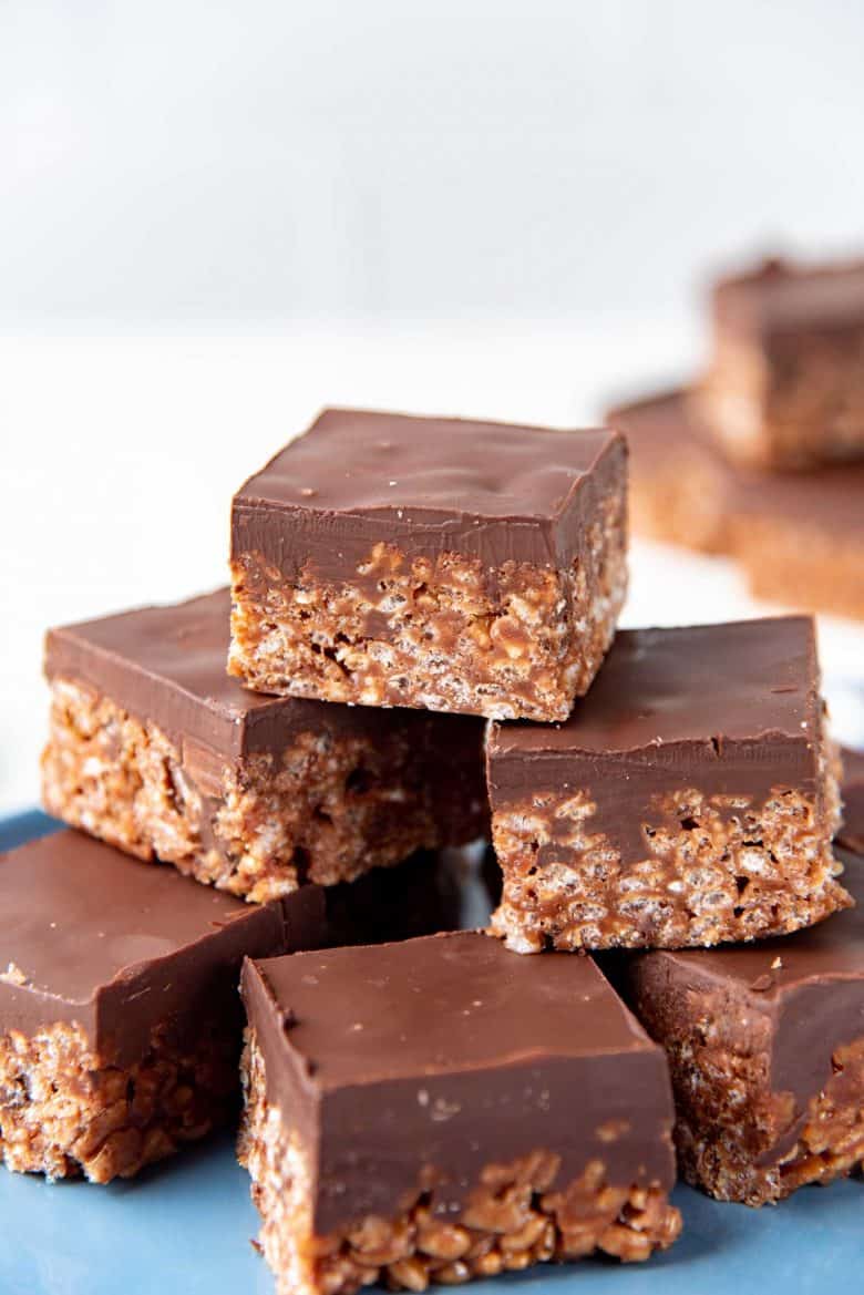 Close up of the rice krispie mars bar slices layers
