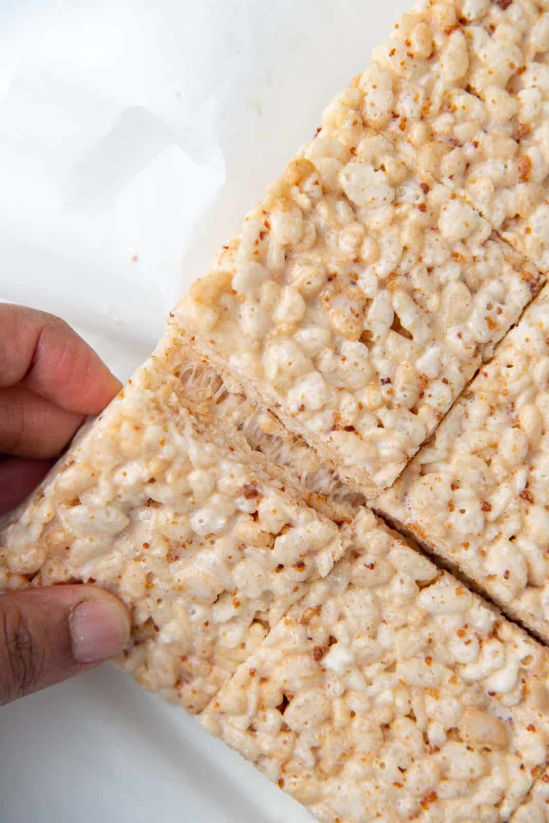 Cutting rice krispie treats into squares