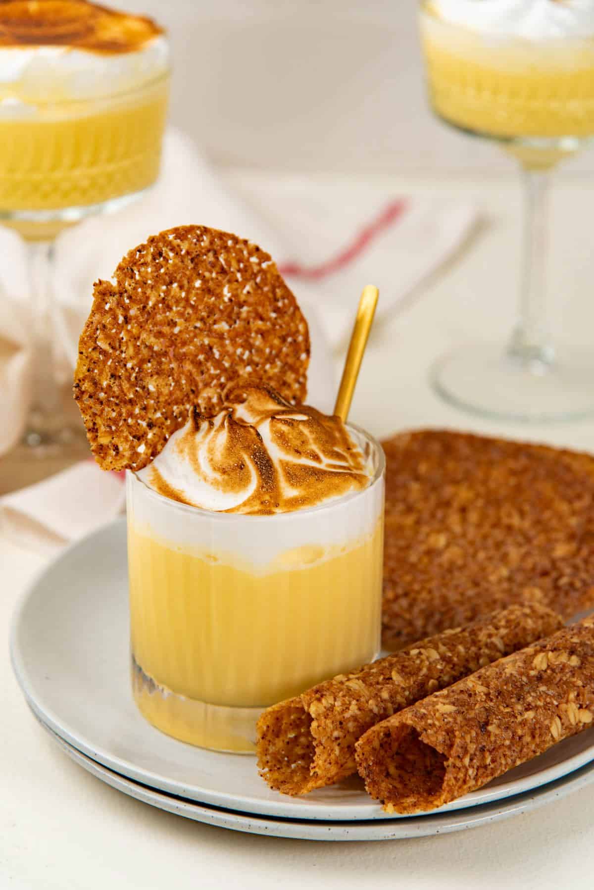 Lemon Meringue Pie Cocktail - 29