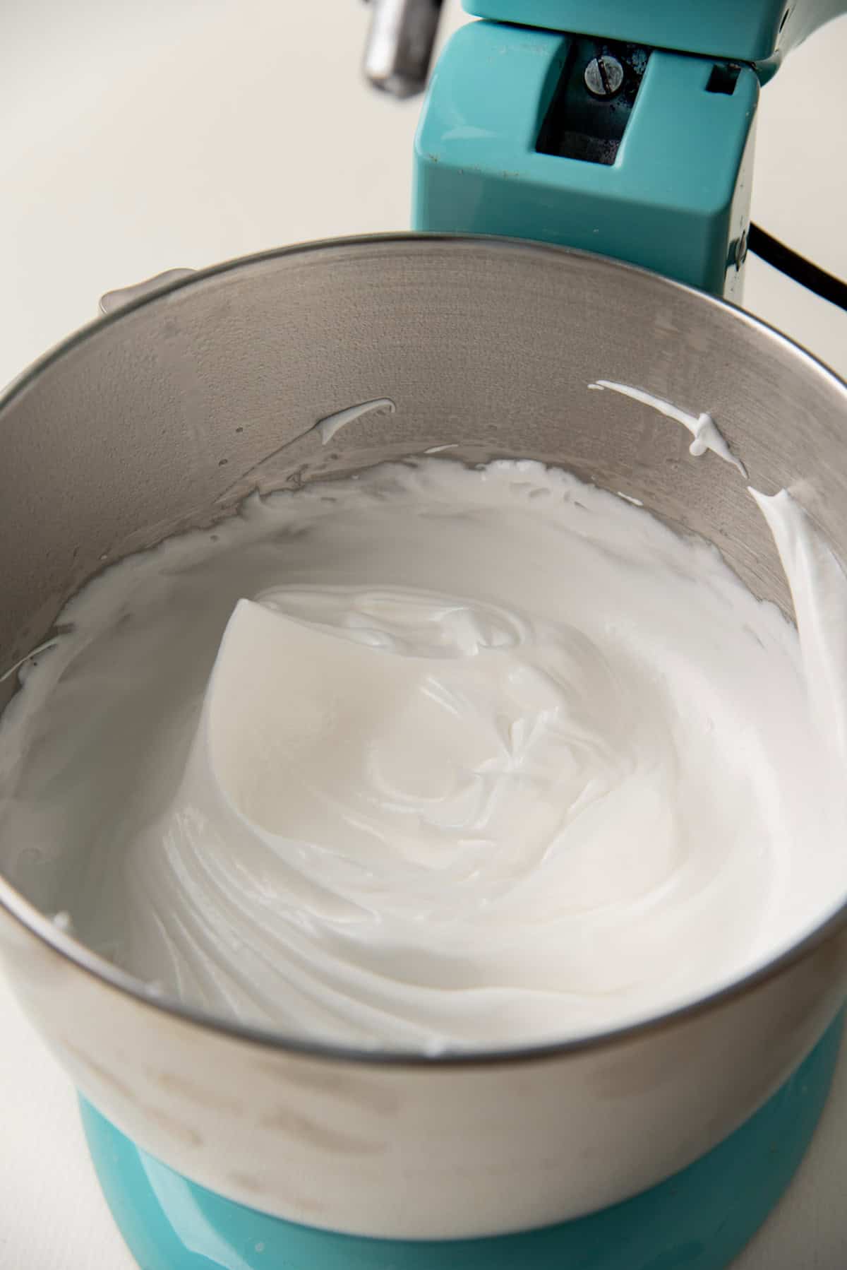 Perfect Swiss Meringue Recipe - 93